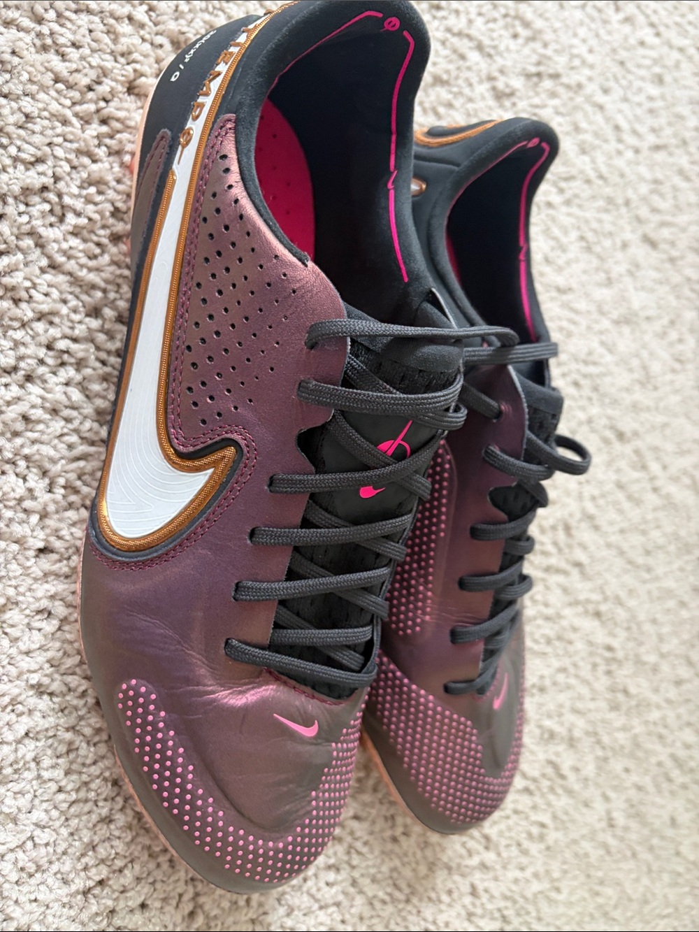 Nike Men’s Maroon Soccer Cleats with Black & Pink Accents